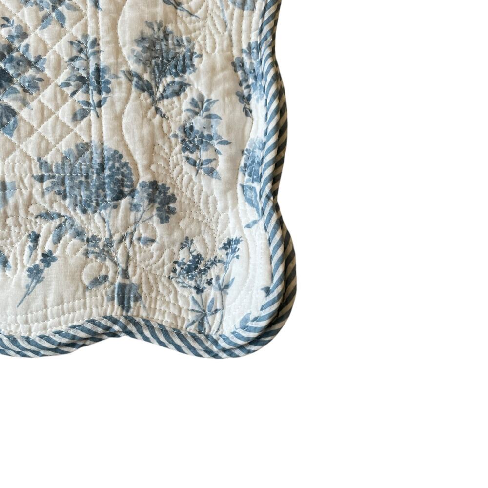 Shabby Chic Placemats Blue Hydrangea Reverse Stripes 13x19 Set of 4 Cotton NEW - Picture 6 of 15
